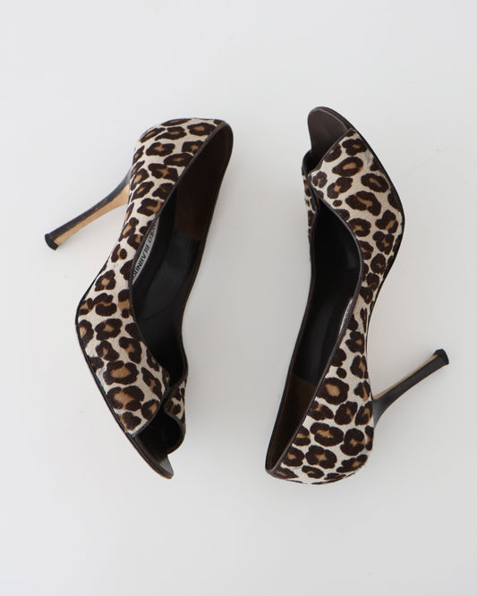 Manolo Blahnik Cheetah Pony Hair Heels 39.5